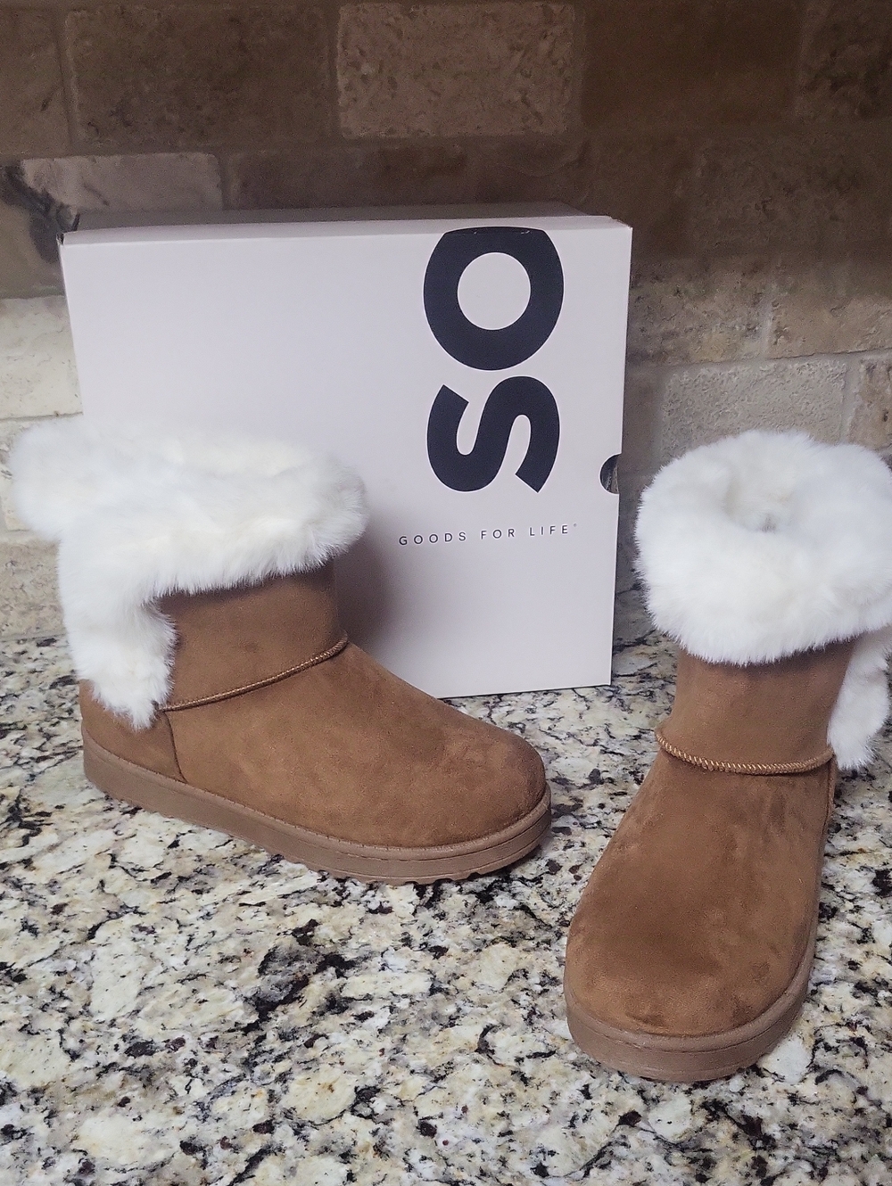 SO Paulina Faux Fur Women's Boots Sz 9